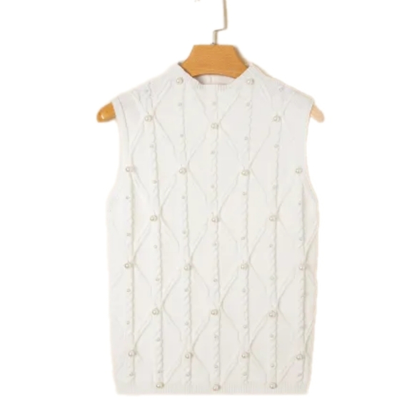 🤍 NWT White Pearled Textured Knit Sweater Vest – Size L (US 12–14) - Picture 3 of 7